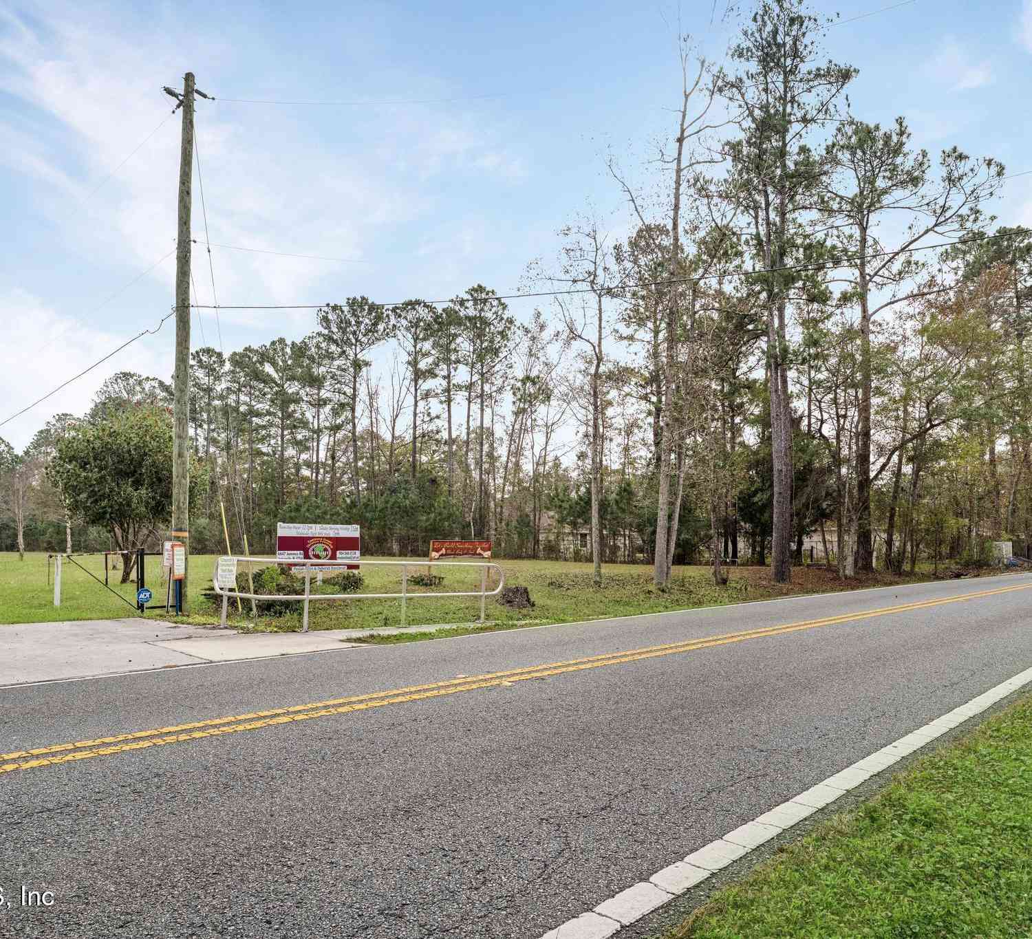 Condo For Sale - 6647 Jammes Road<br/> Duval County, Jacksonville, FL 32244
