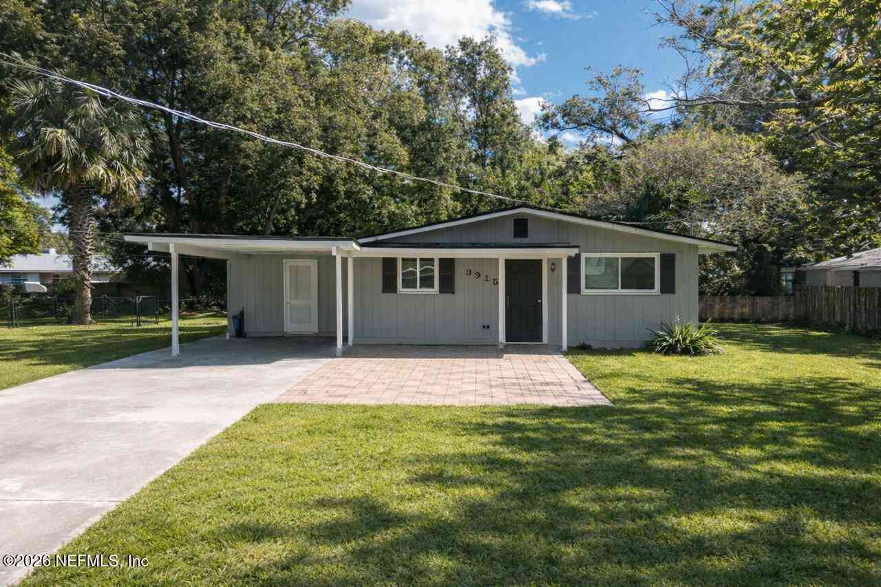 Homes For Sale - 3915 Rodby Drive<br/> Jacksonville, FL 32210