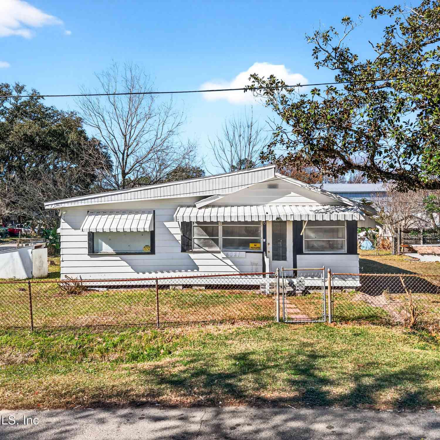 Condo For Sale - 5021 Shannon Avenue<br/> Duval County, Jacksonville, FL 32254