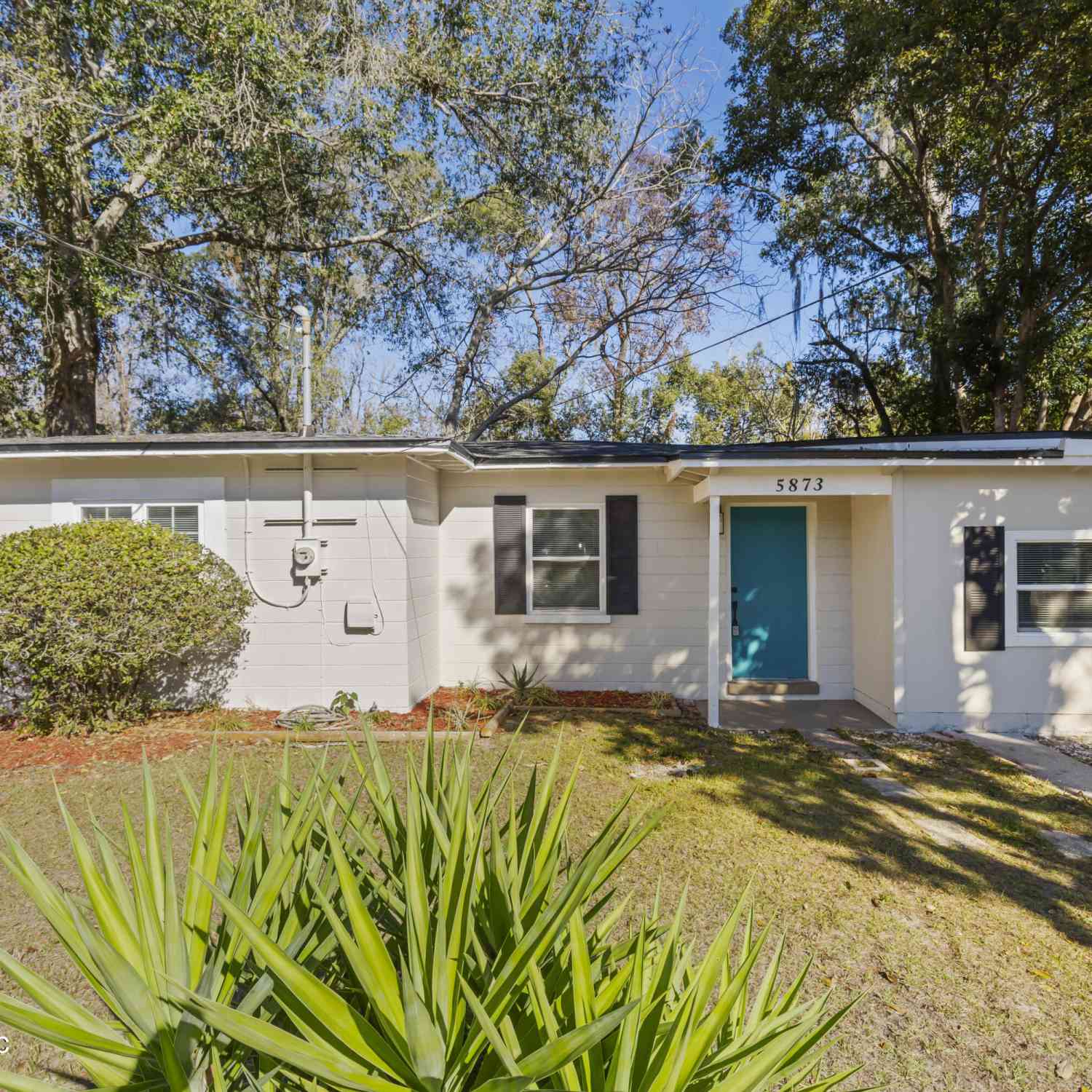 Condo For Sale - 5873 Oaklane Drive<br/> Duval County, Jacksonville, FL 32244