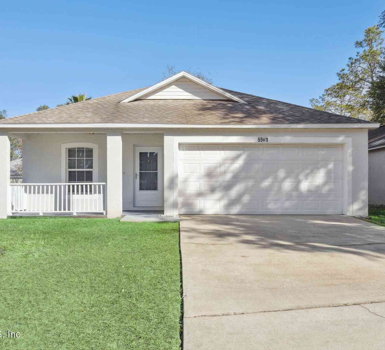 Condo For Sale - 5581 Oak Crossing Drive<br/> Duval County, Jacksonville, FL 32244