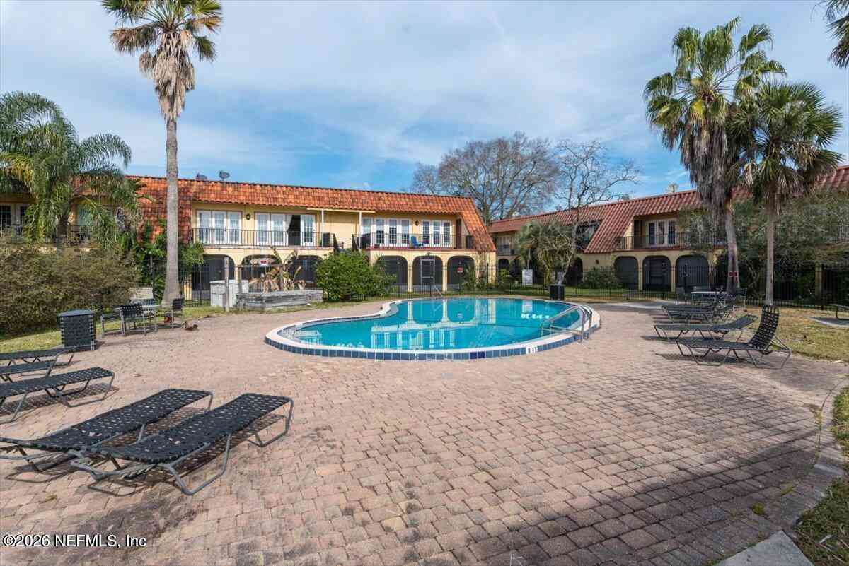 Condo For Sale - 6654 Bell Tower Court #5<br/> Duval County, Jacksonville, FL 32217