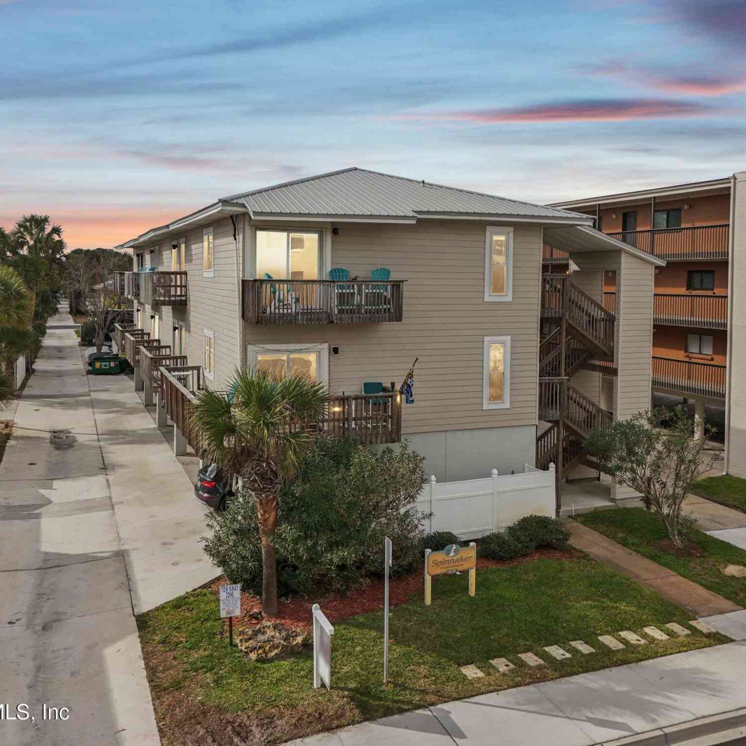 Condo For Sale - 410 1st Street #E<br/> Jacksonville Beach, FL 32250