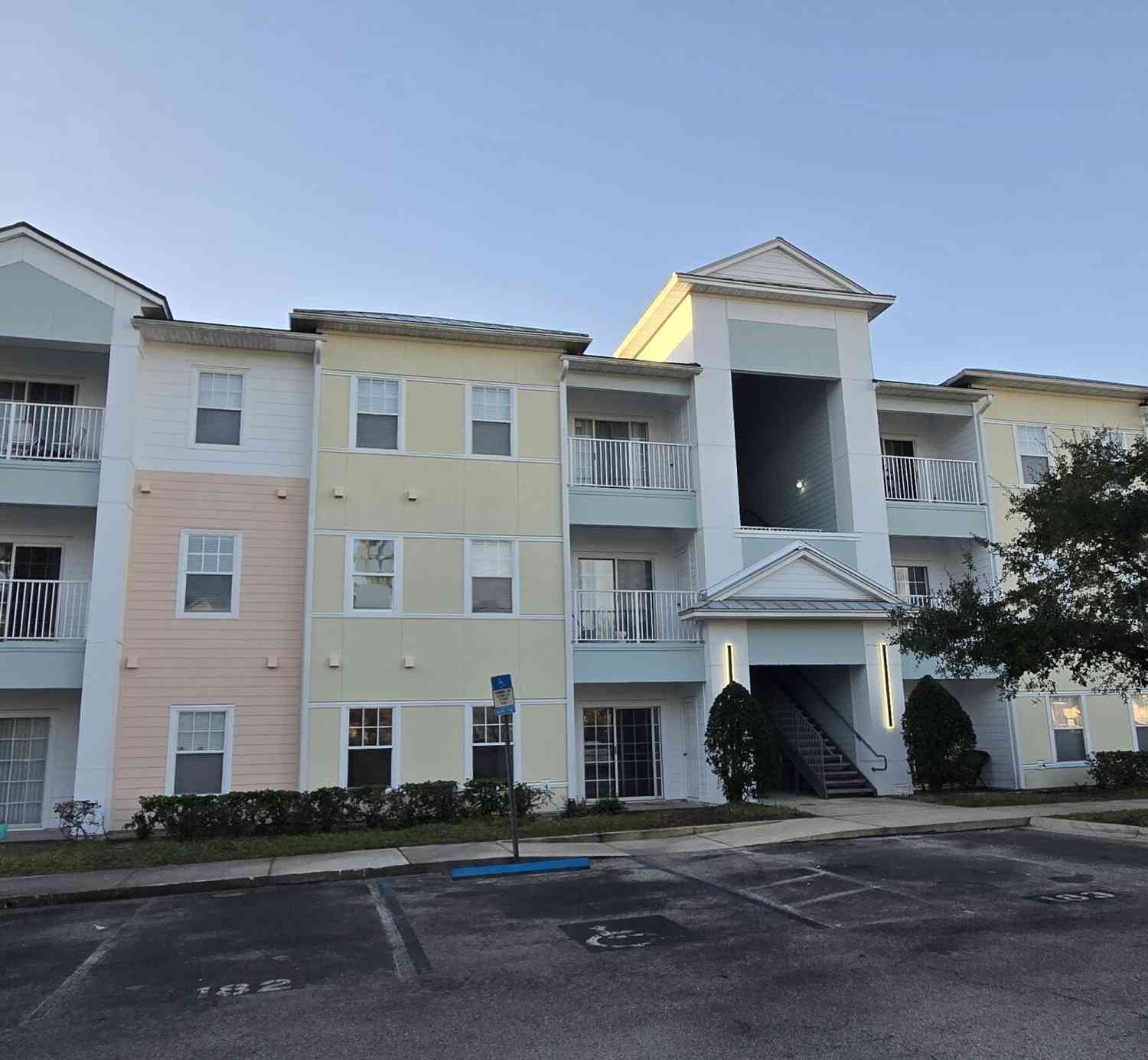 Condo For Sale - 8226 Green Parrot Road #206<br/> Jacksonville, FL 32256