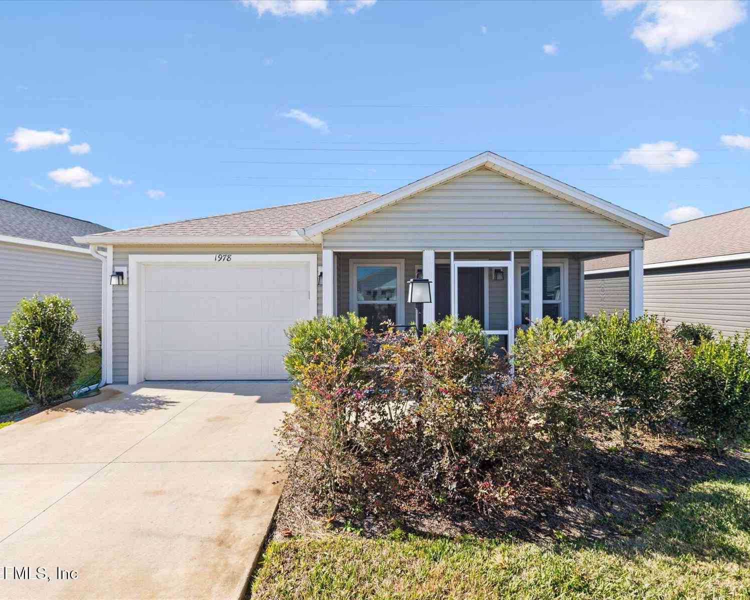 Condo For Sale - 1978 Lockett Lane<br/> The Villages, FL 34762