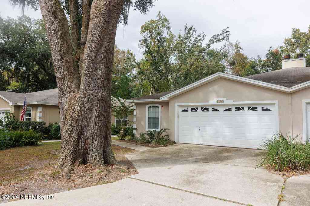 Homes For Sale - 3141 Paddle Boat Lane<br/> Jacksonville, FL 32223