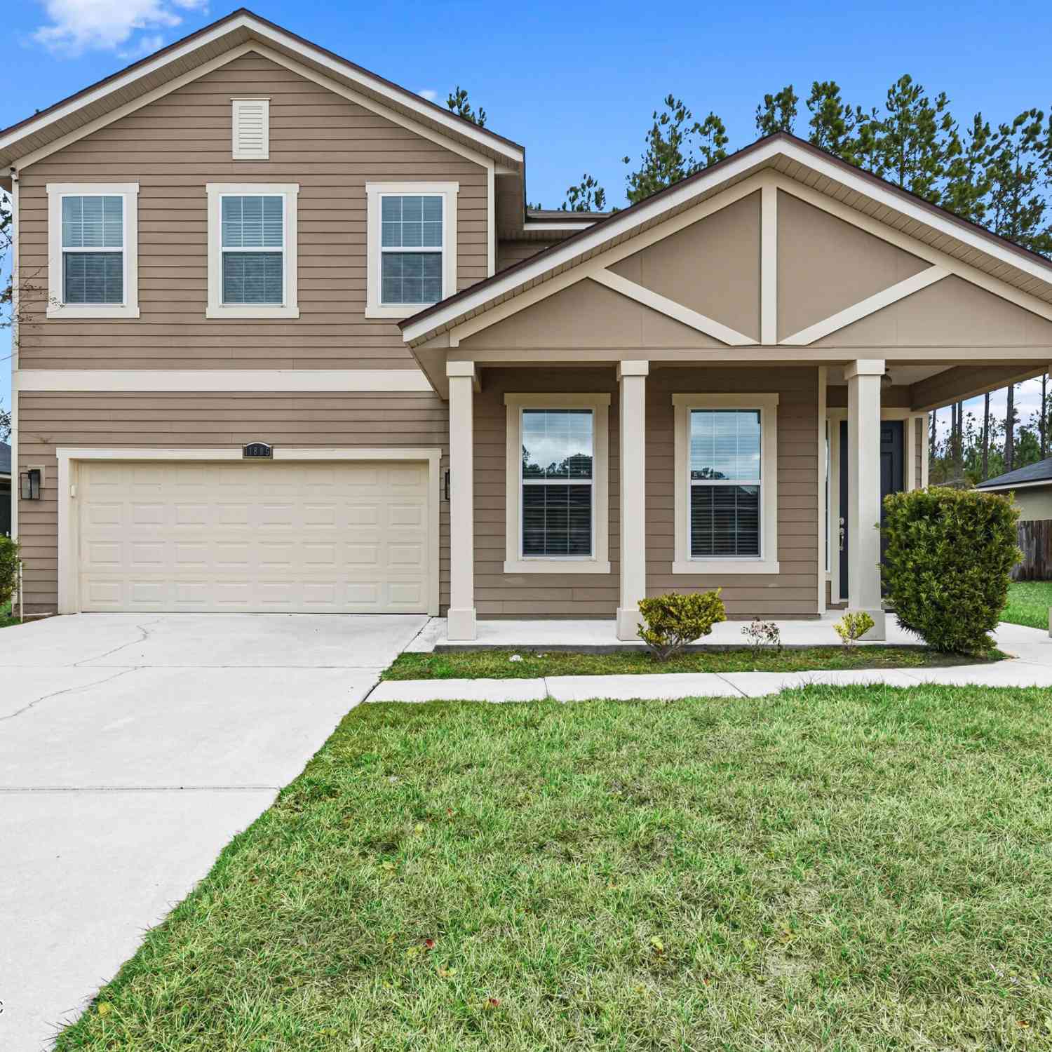 Condo For Sale - 11805 Parker Lakes Drive<br/> Duval County, Jacksonville, FL 32221