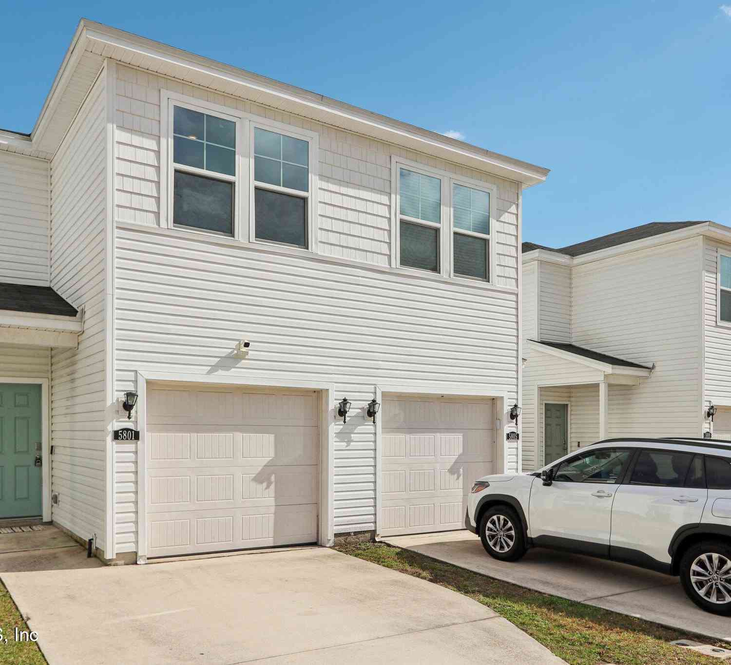 Condo For Sale - 5801 Le Sabre Road<br/> Duval County, Jacksonville, FL 32244