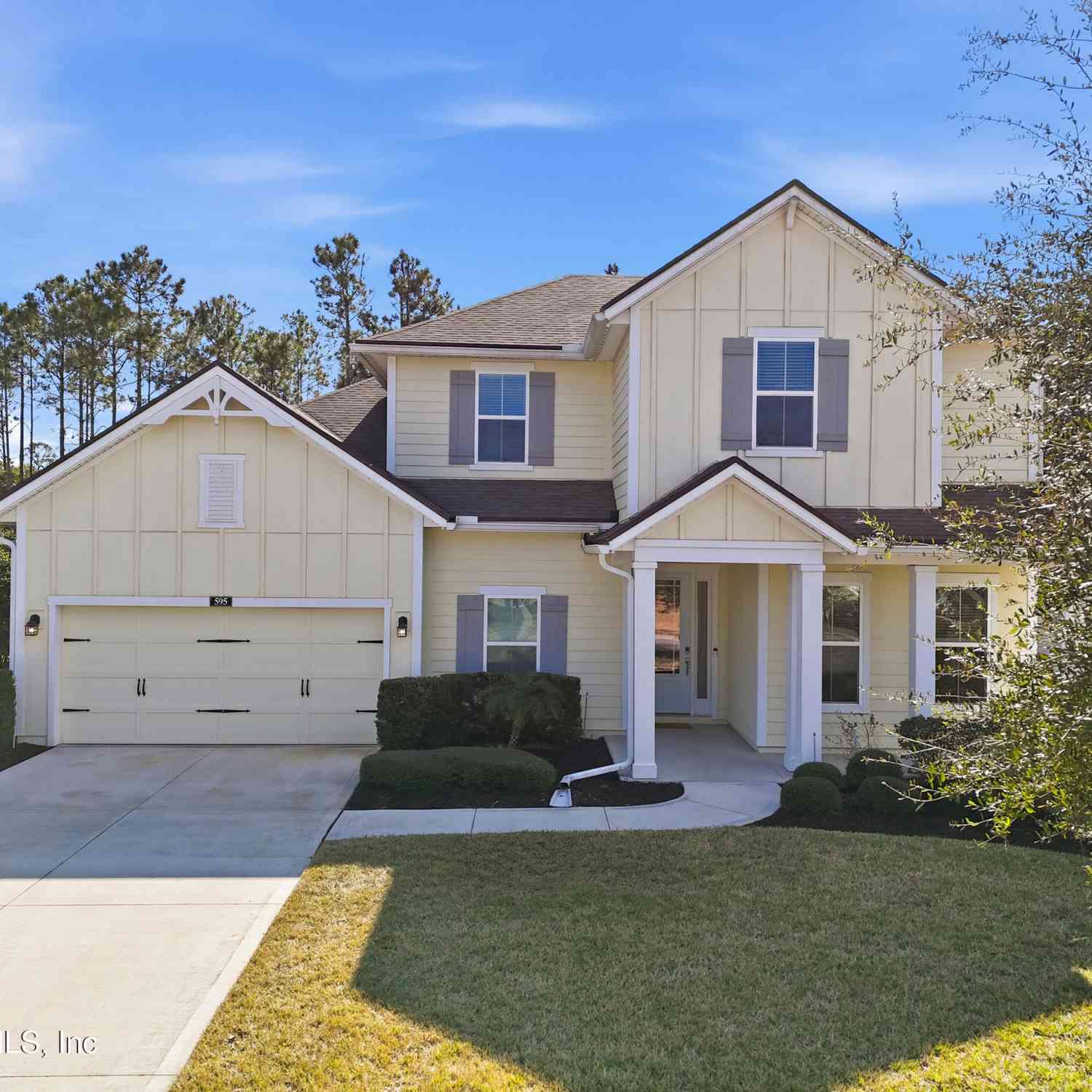 Homes For Sale - 595 Crosswater Lake Drive<br/> Ponte Vedra, FL 32081