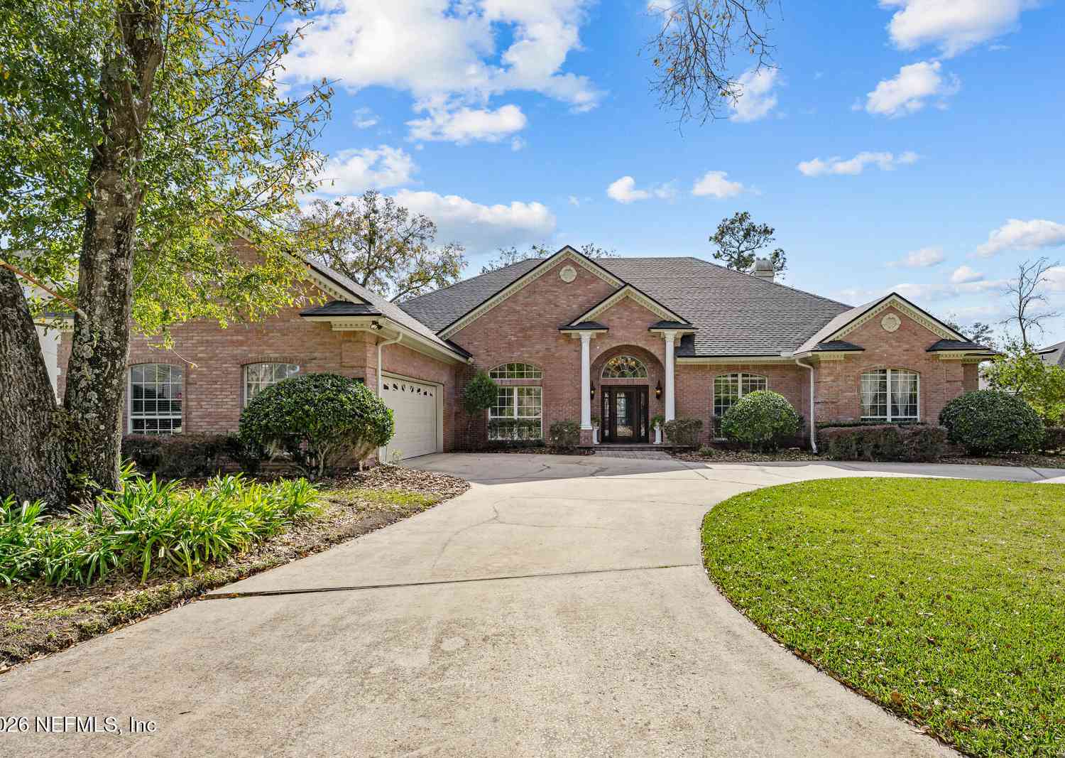Homes For Sale - 3728 Mosswood Court<br/> Jacksonville, FL 32223