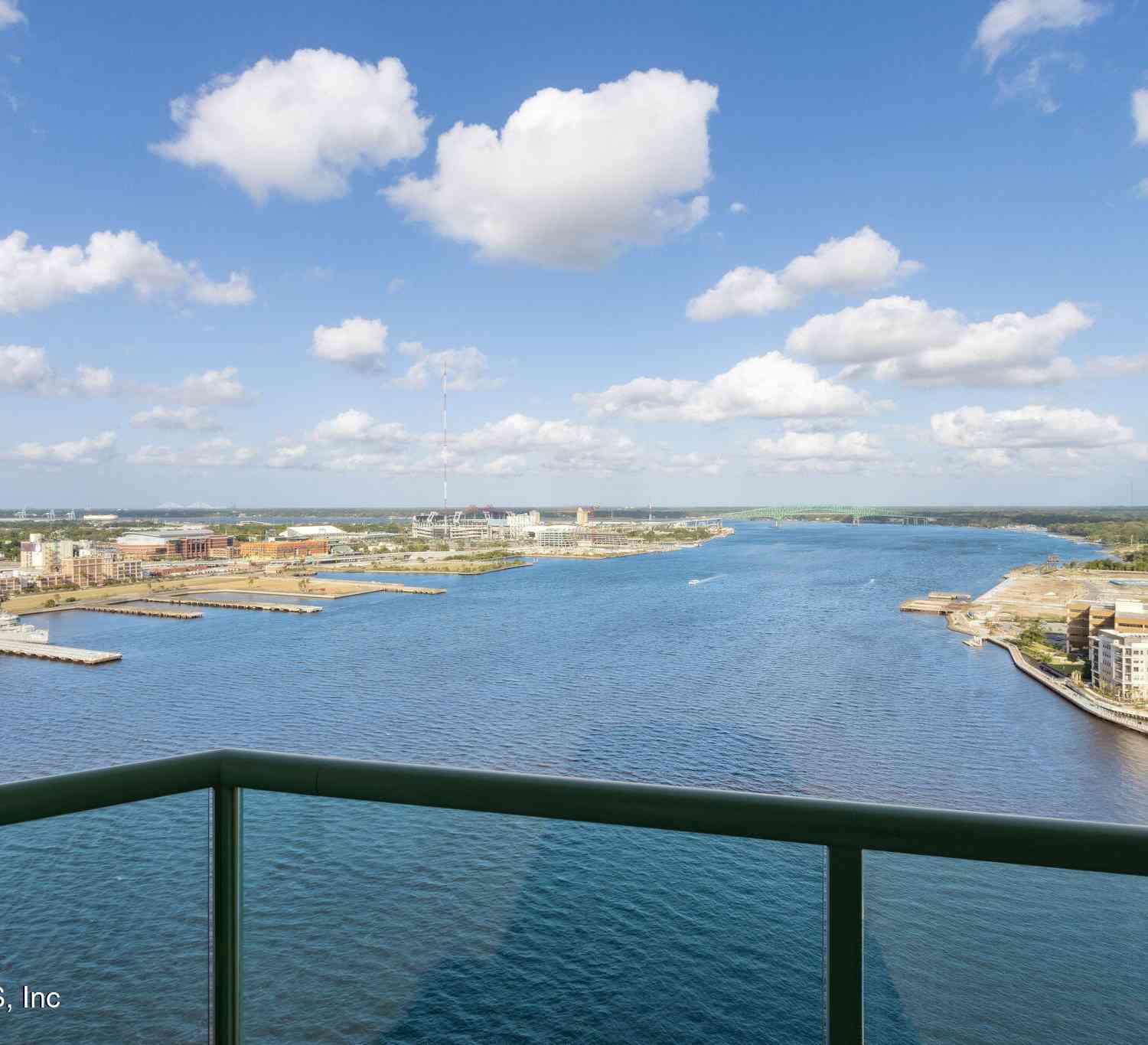 Condo For Sale - 1431 Riverplace Boulevard #2406<br/> Duval County, Jacksonville, FL 32207