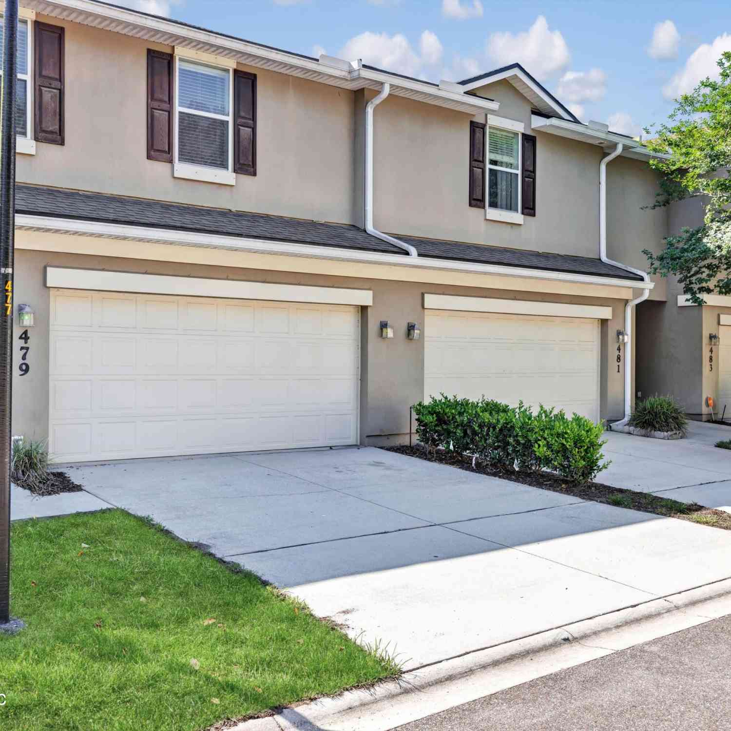 Townhouse For Sale - 479 Walnut Drive<br/> St. Johns, FL 32259