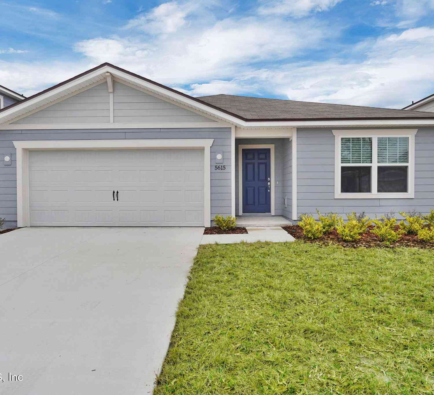 Homes For Sale - 7027 Sandperch Street<br/> Jacksonville, FL 32244