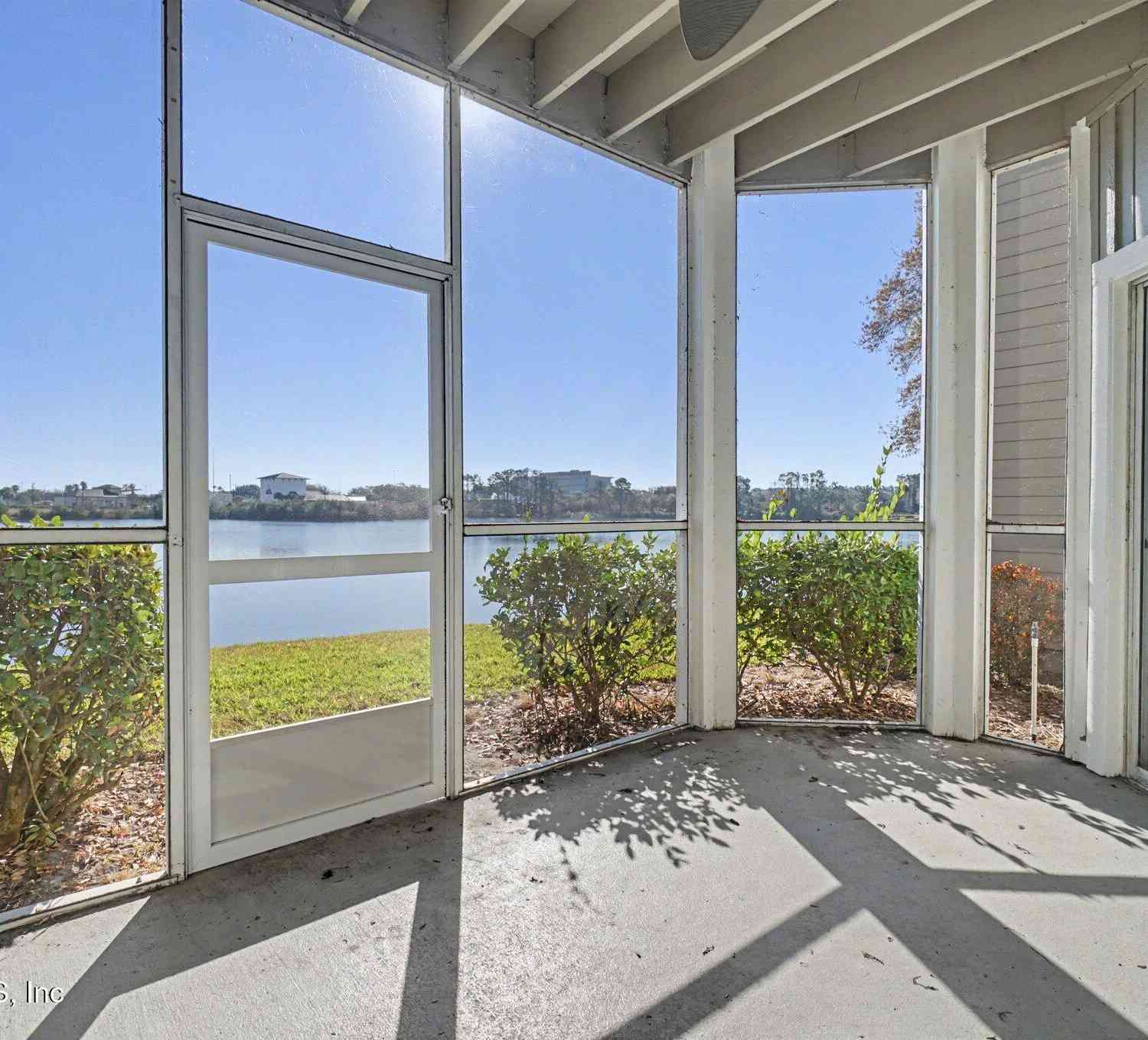 Condo For Sale - 10000 Gate Parkway #916<br/> Duval County, Jacksonville, FL 32246