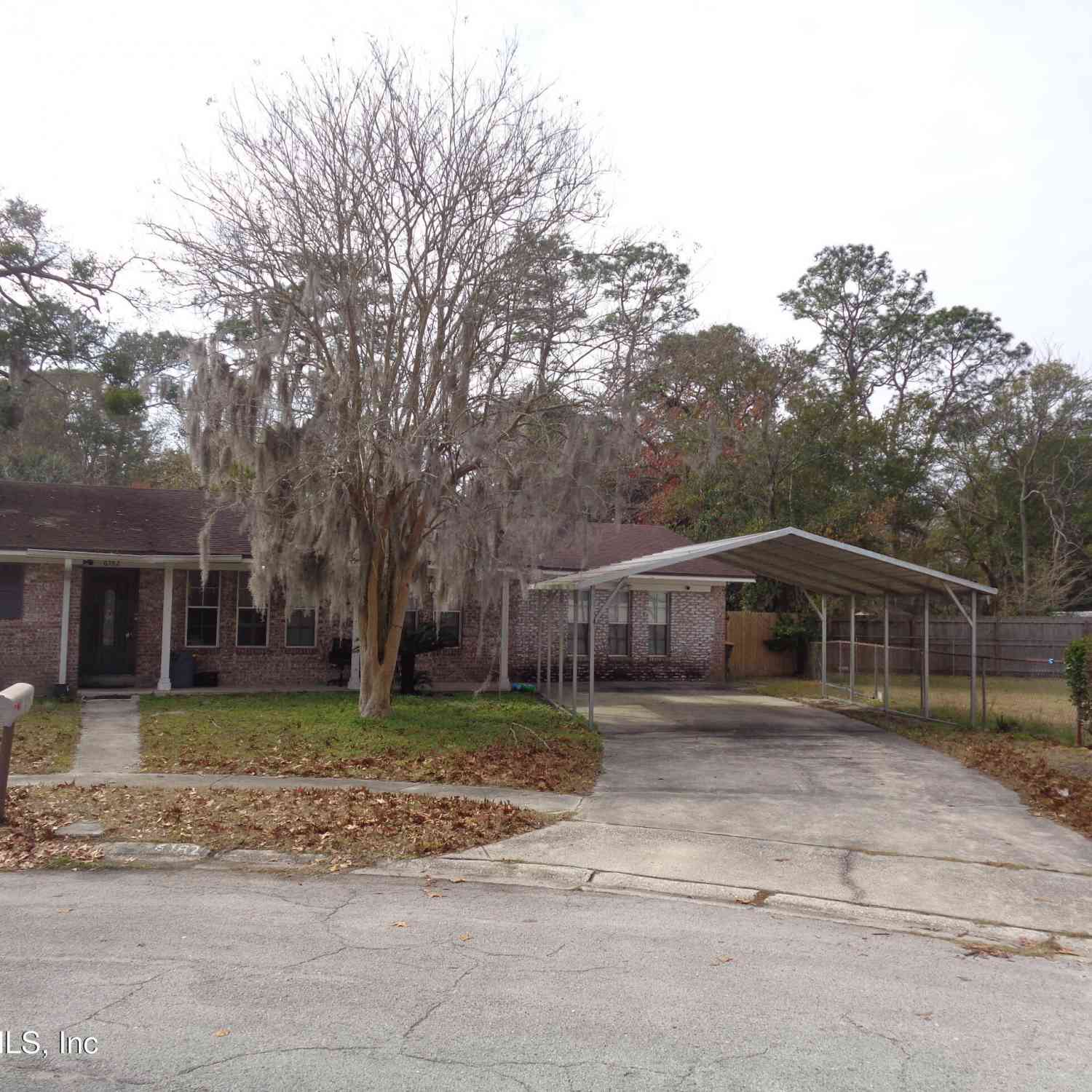Homes For Sale - 6182 Hill View Court<br/> Duval County, Jacksonville, FL 32244