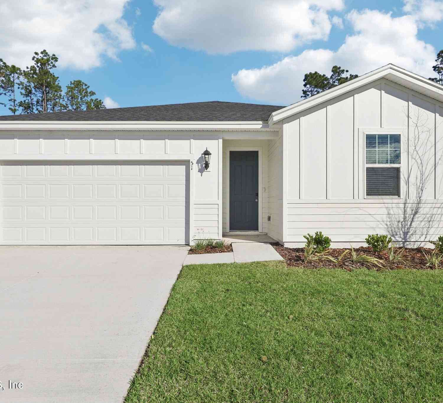 Homes For Sale - 51 Wandering Creek Way<br/> Palm Coast, FL 32164