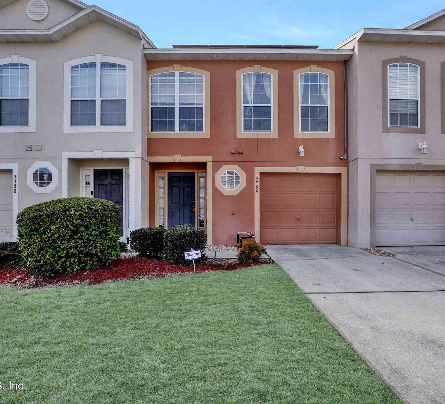 Townhouse For Rent - 3754 Verde Gardens Circle<br/> Jacksonville, FL 32218