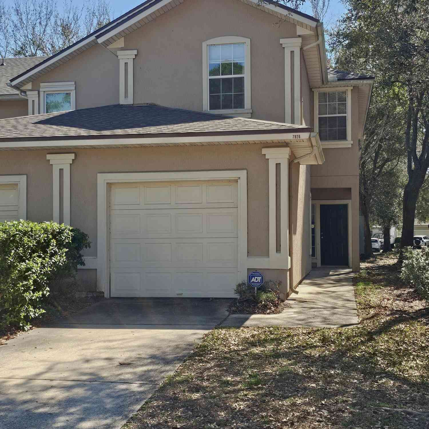 Townhouse For Sale - 7826 Melvin Road<br/> Jacksonville, FL 32210