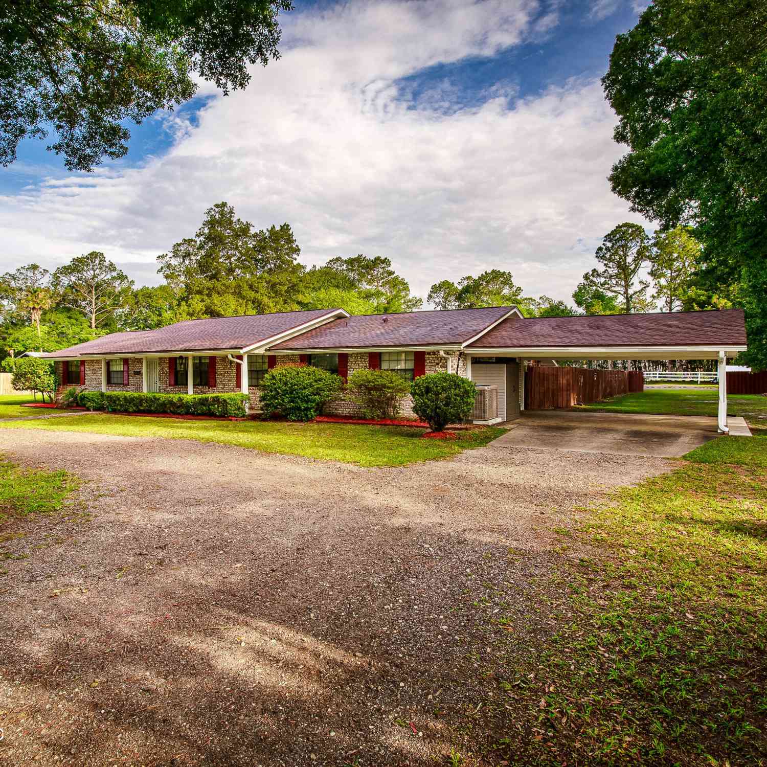 Homes For Sale - 11401 Old Plank Road<br/> Jacksonville, FL 32220
