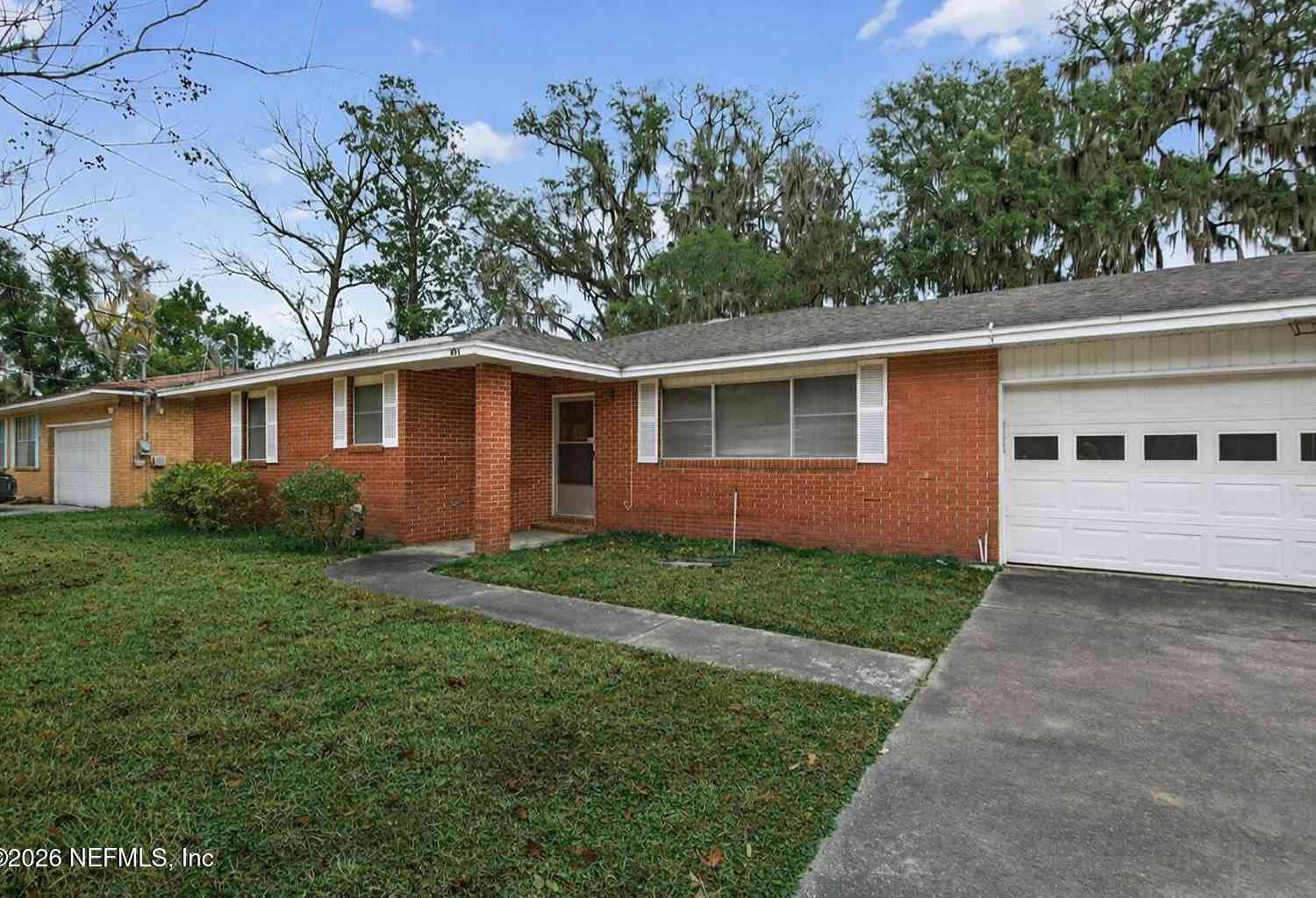 Homes For Sale - 951 Grace Terrace<br/> Jacksonville, FL 32205