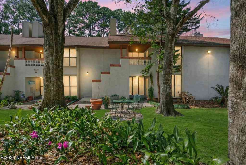 Condo For Sale - 1506 Wood Hill Place #1506<br/> Duval County, Jacksonville, FL 32256