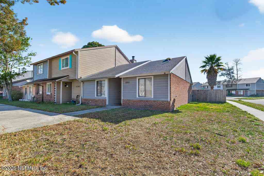 Townhouse For Sale - 11263 Shady Glen Drive<br/> Jacksonville, FL 32257