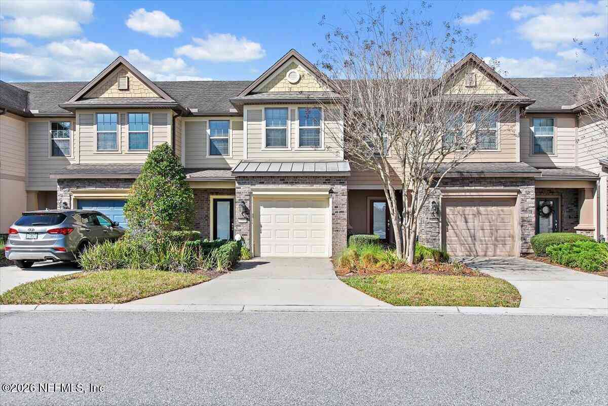 Townhouse For Sale - 13960 Berryview Road<br/> Jacksonville, FL 32258