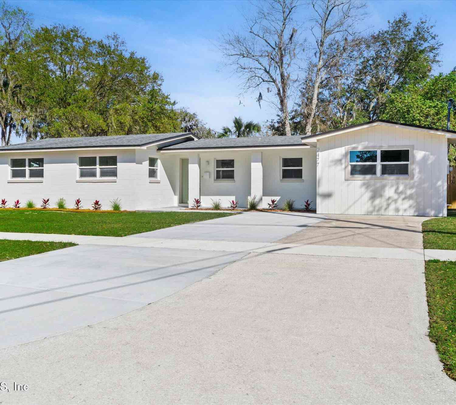 Homes For Sale - 2477 Montreal Street<br/> Jacksonville, FL 32233