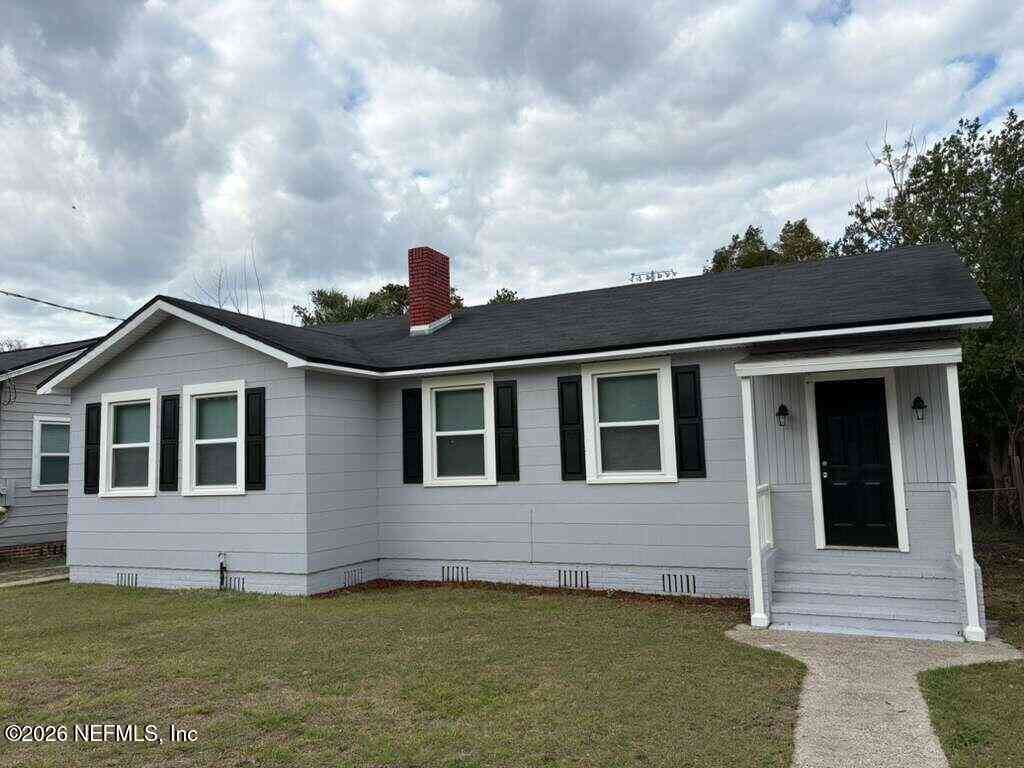 Homes For Sale - 527 E 58th Street<br/> Jacksonville, FL 32208