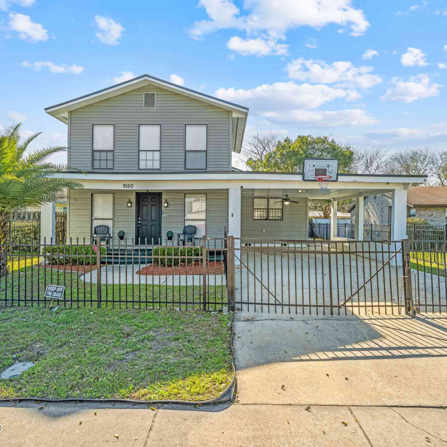 Homes For Sale - 9150 1st Avenue<br/> Jacksonville, FL 32208