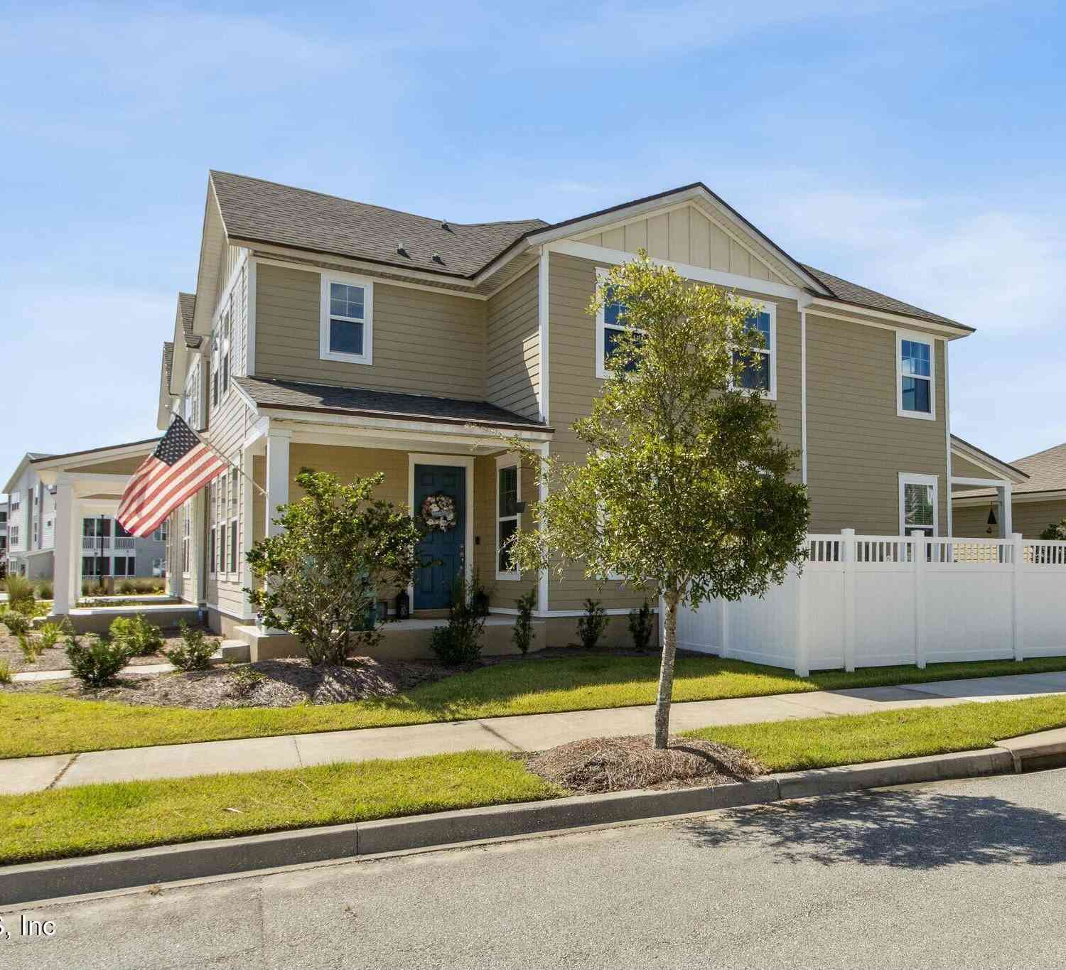 Townhouse For Rent - 213 Daydream Avenue<br/> Yulee, FL 32097