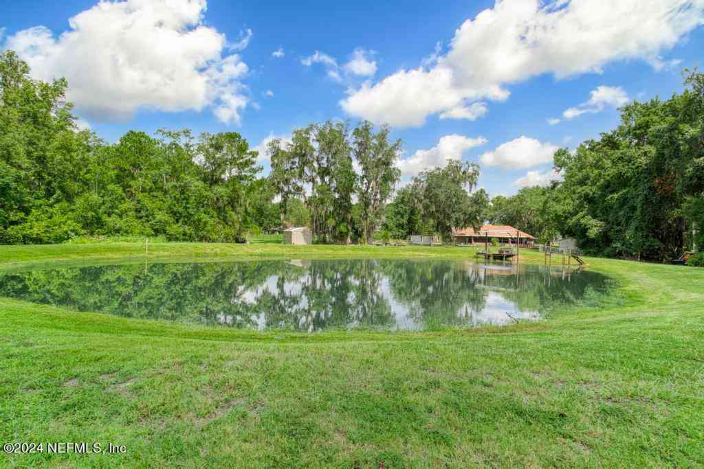 Homes For Sale - 1242 King James Place<br/> Jacksonville, FL 32218