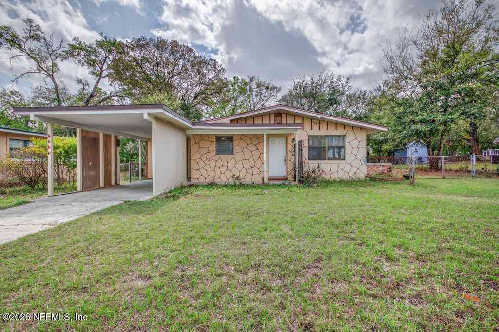 Homes For Sale - 6886 Tom Thumb Drive<br/> Jacksonville, FL 32210
