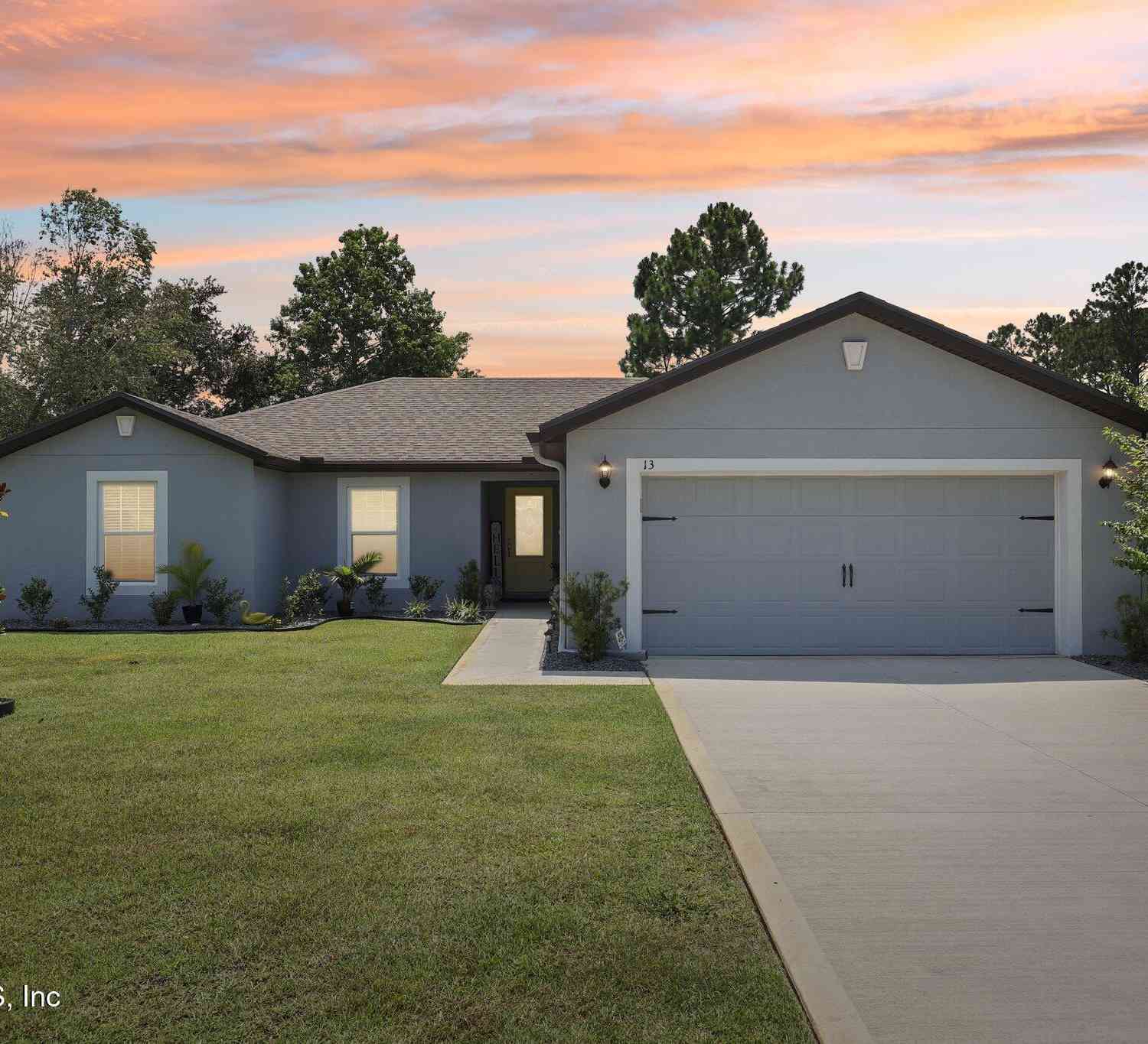 Homes For Sale - 13 Burton Place<br/> Palm Coast, FL 32137