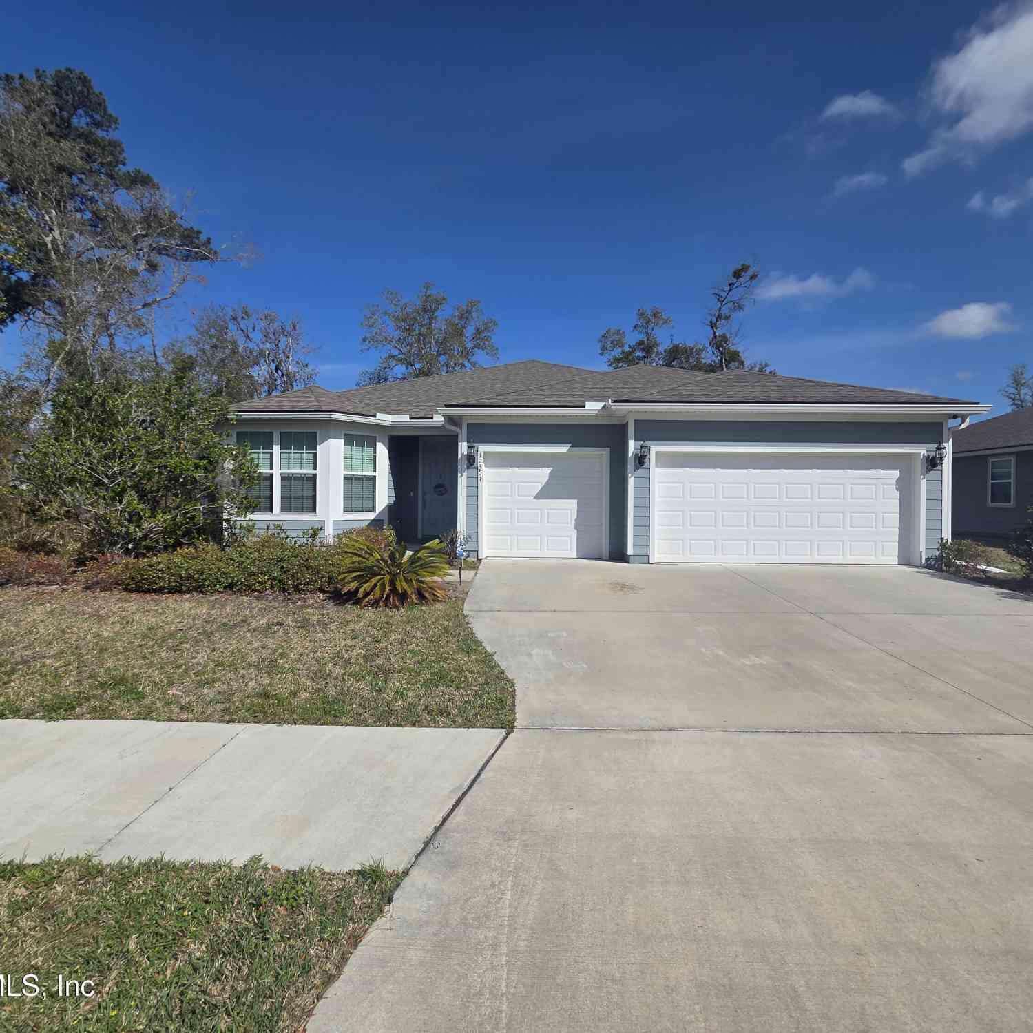 Homes For Sale - 12351 Clapboard Bluff Trail<br/> Jacksonville, FL 32226