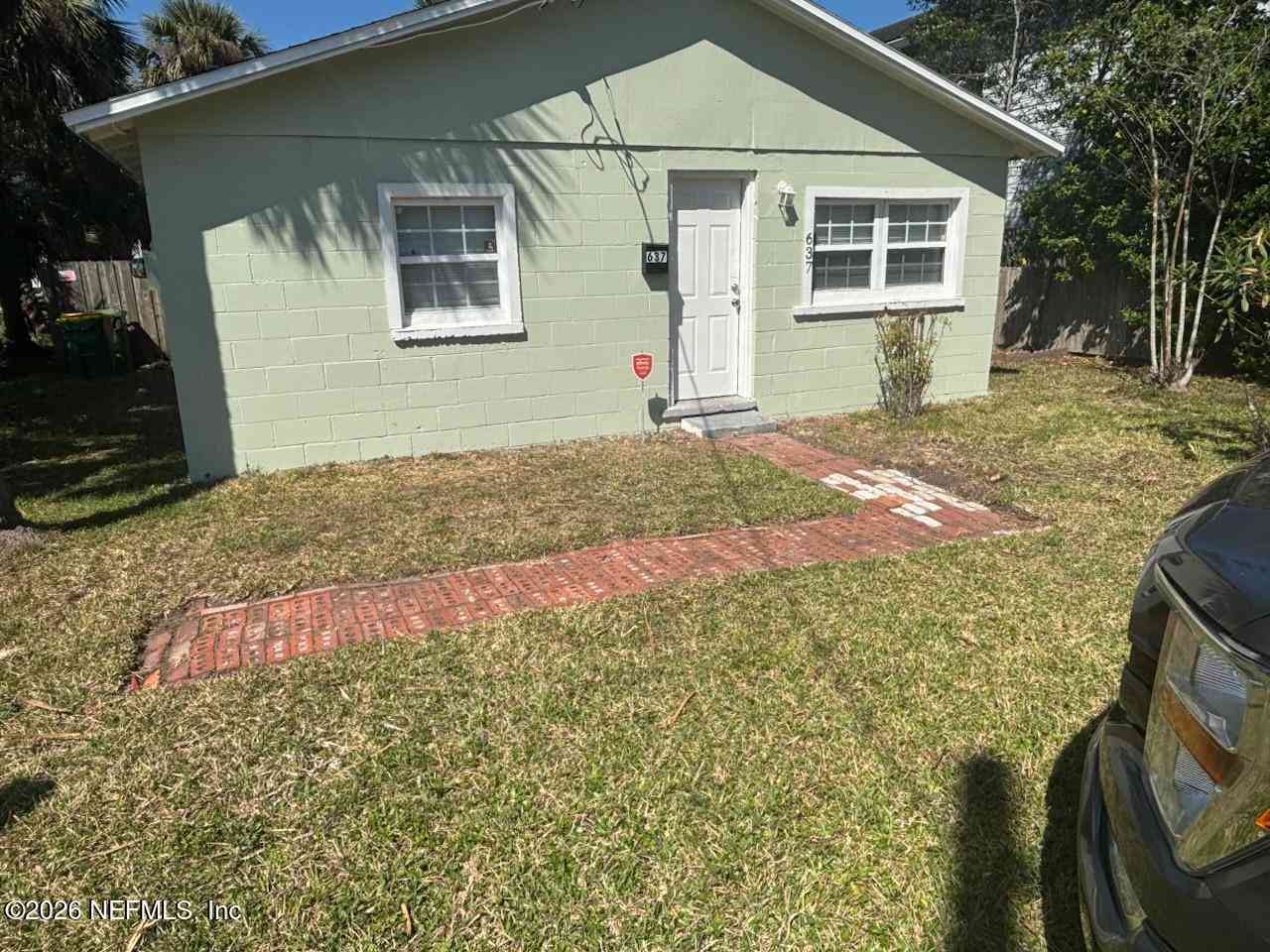 Townhouse For Rent - 637 2nd Avenue<br/> Jacksonville Beach, FL 32250