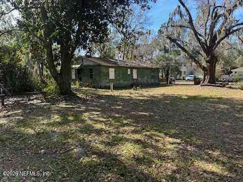 Homes For Sale - 8139 Pipit Avenue<br/> Jacksonville, FL 32219