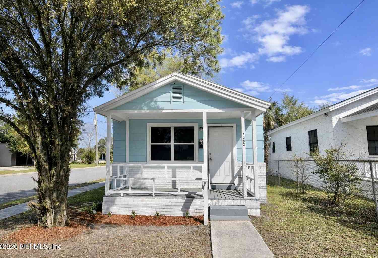 Homes For Sale - 1233 Bridier Street<br/> Jacksonville, FL 32206