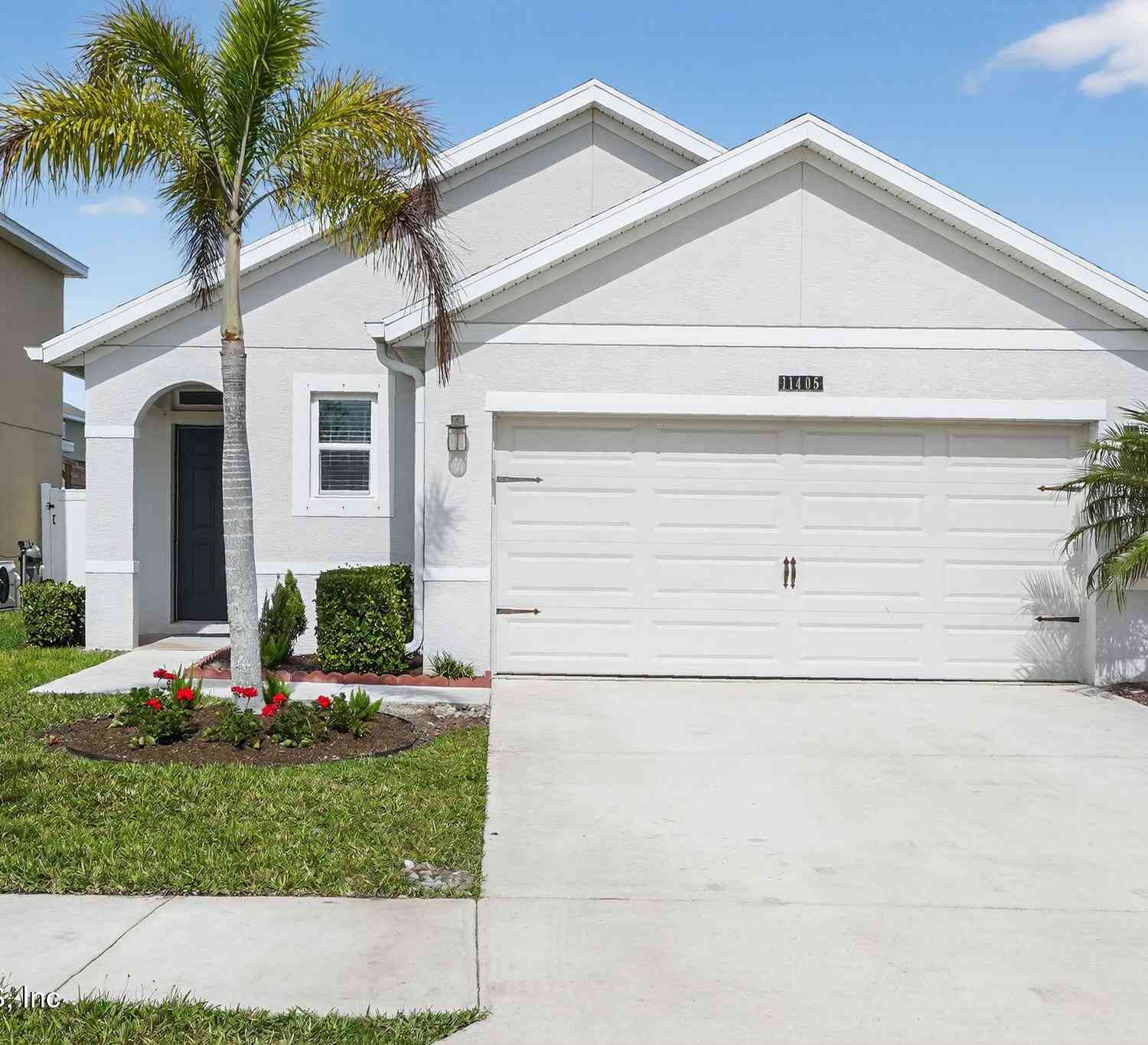 Homes For Sale - 11405 SW Patterson St Street<br/> Saint Lucie County, Port St. Lucie, FL 34987