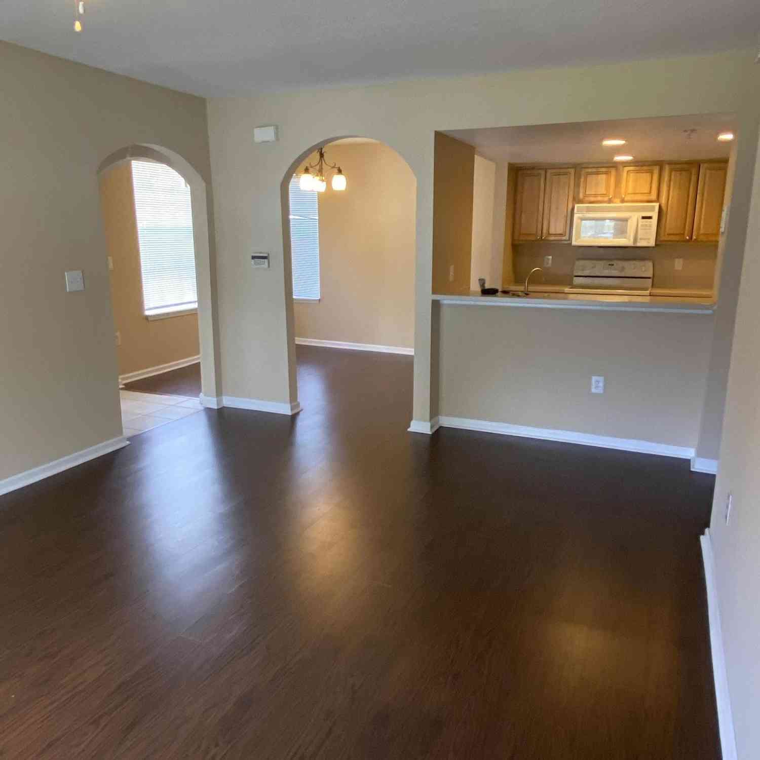 Condo For Rent - 10075 Gate Parkway #1510<br/> Jacksonville, FL 32246