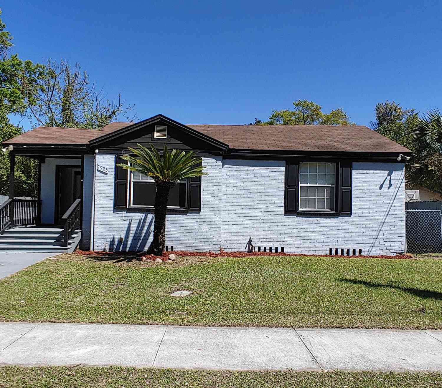 Homes For Sale - 7905 Paul Jones Drive<br/> Duval County, Jacksonville, FL 32208