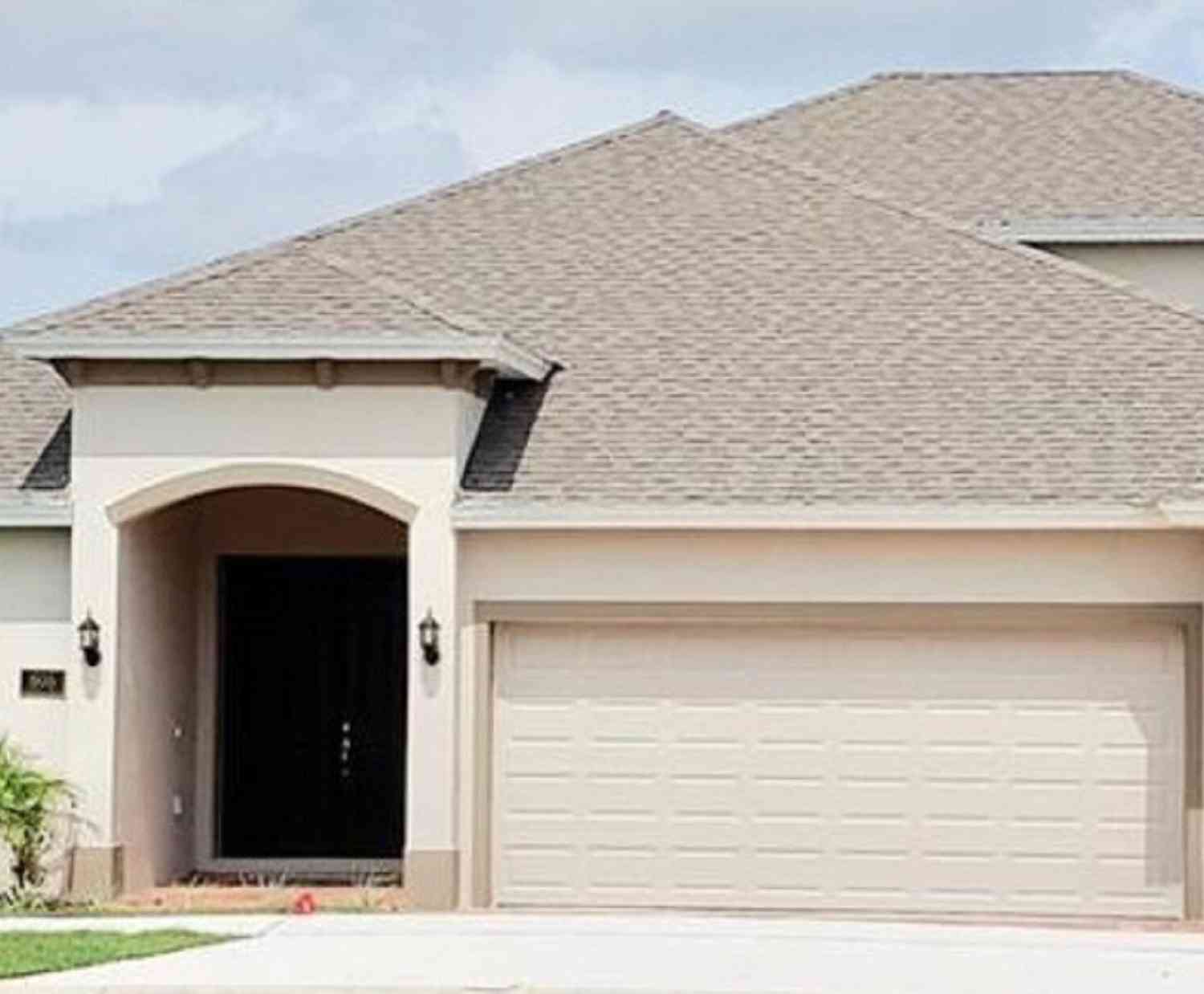 Homes For Sale - 28 Windmill Palm Way<br/> Palm Coast, FL 32164
