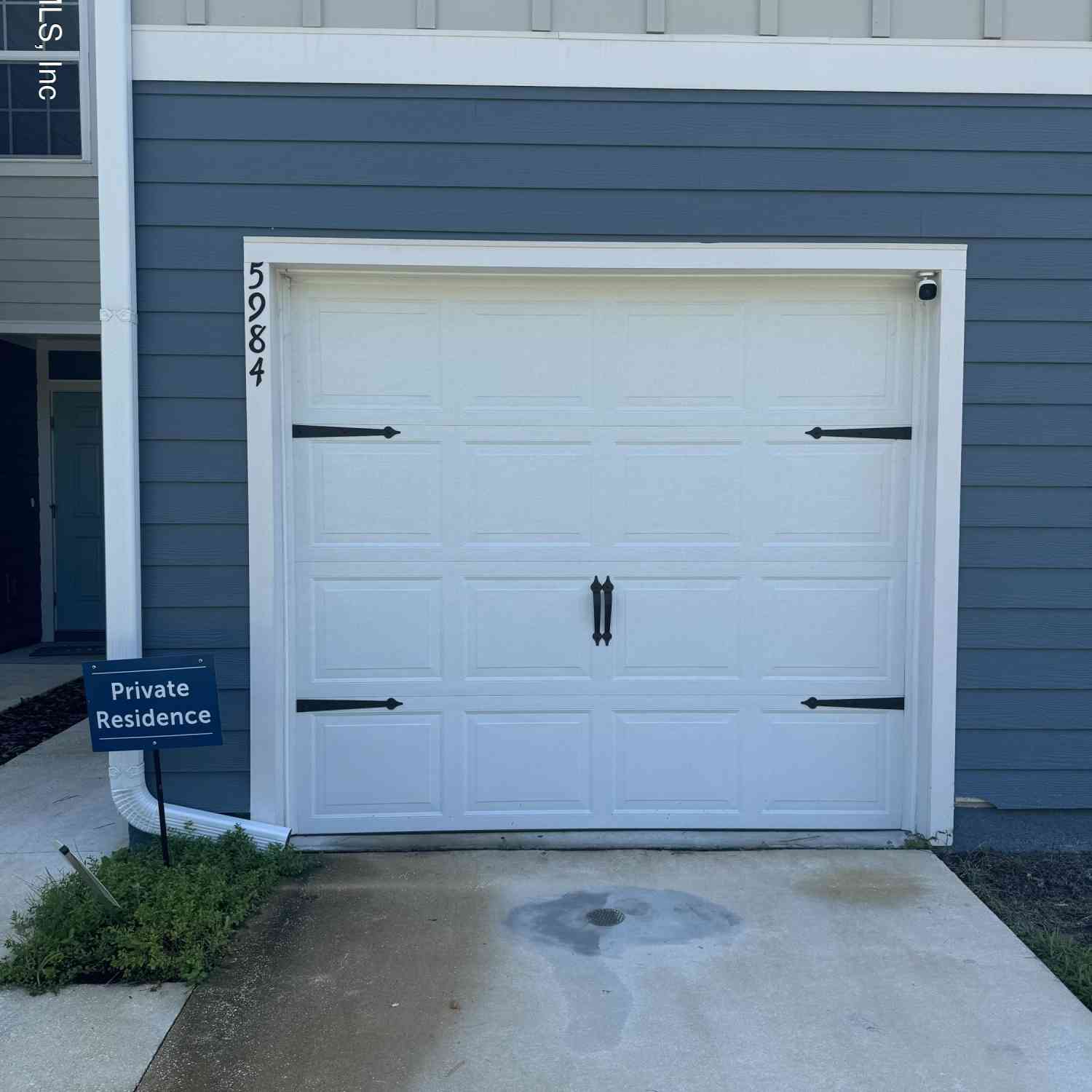 Townhouse For Rent - 5984 Creekside Crossing Drive<br/> Jacksonville, FL 32210