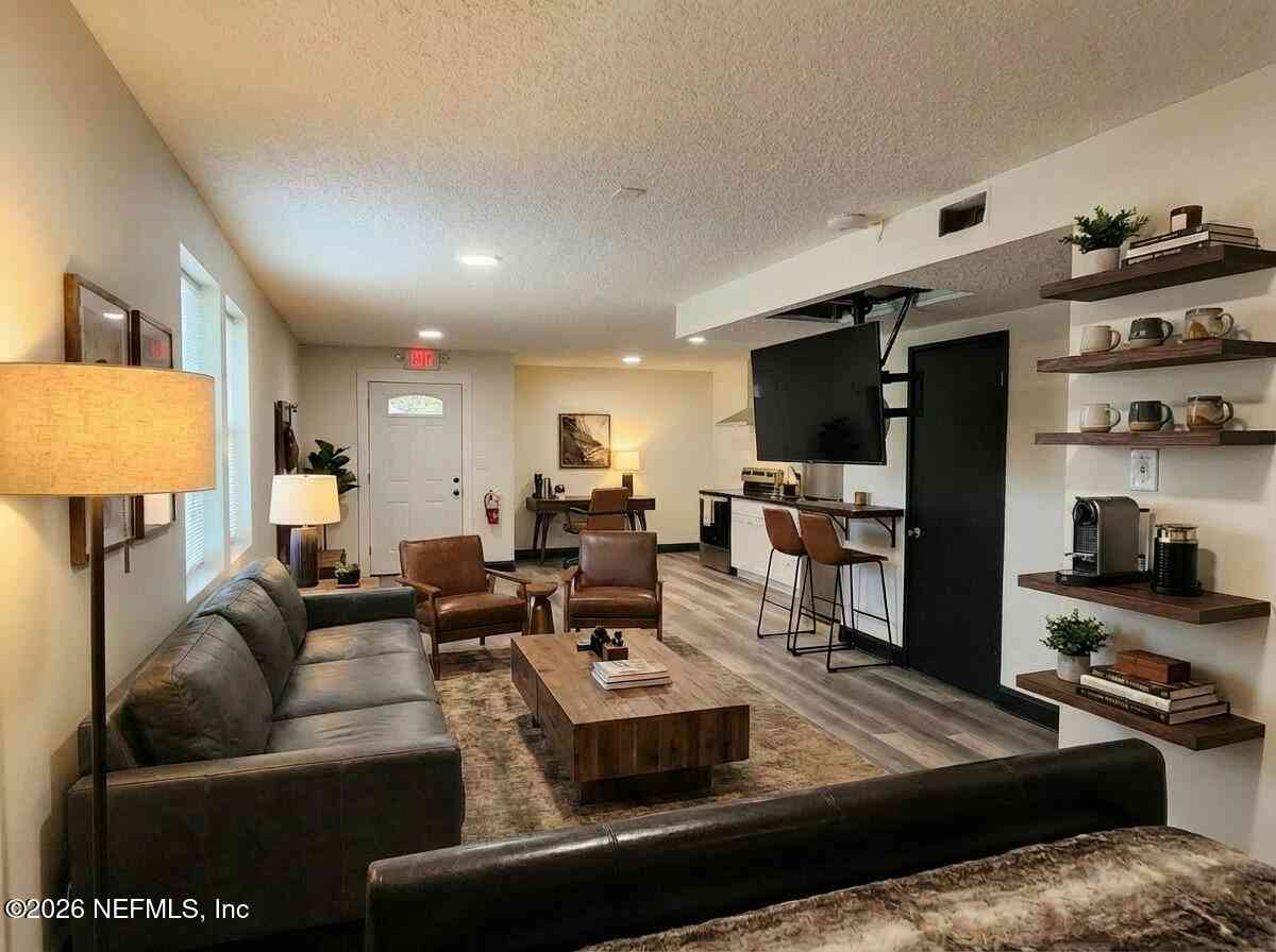 Apartment For Rent - 6126 Atlantic Boulevard<br/> Jacksonville, FL 32211