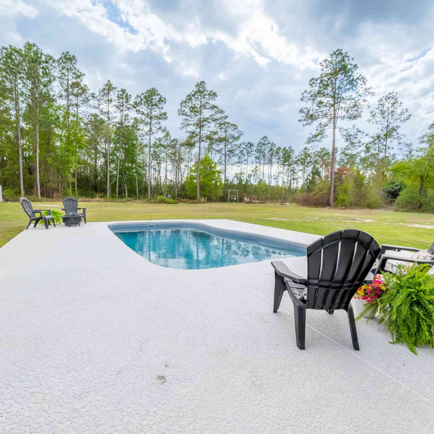 Homes For Sale - 9910 W State Road 100<br/> Bradford County, Starke, FL 32091