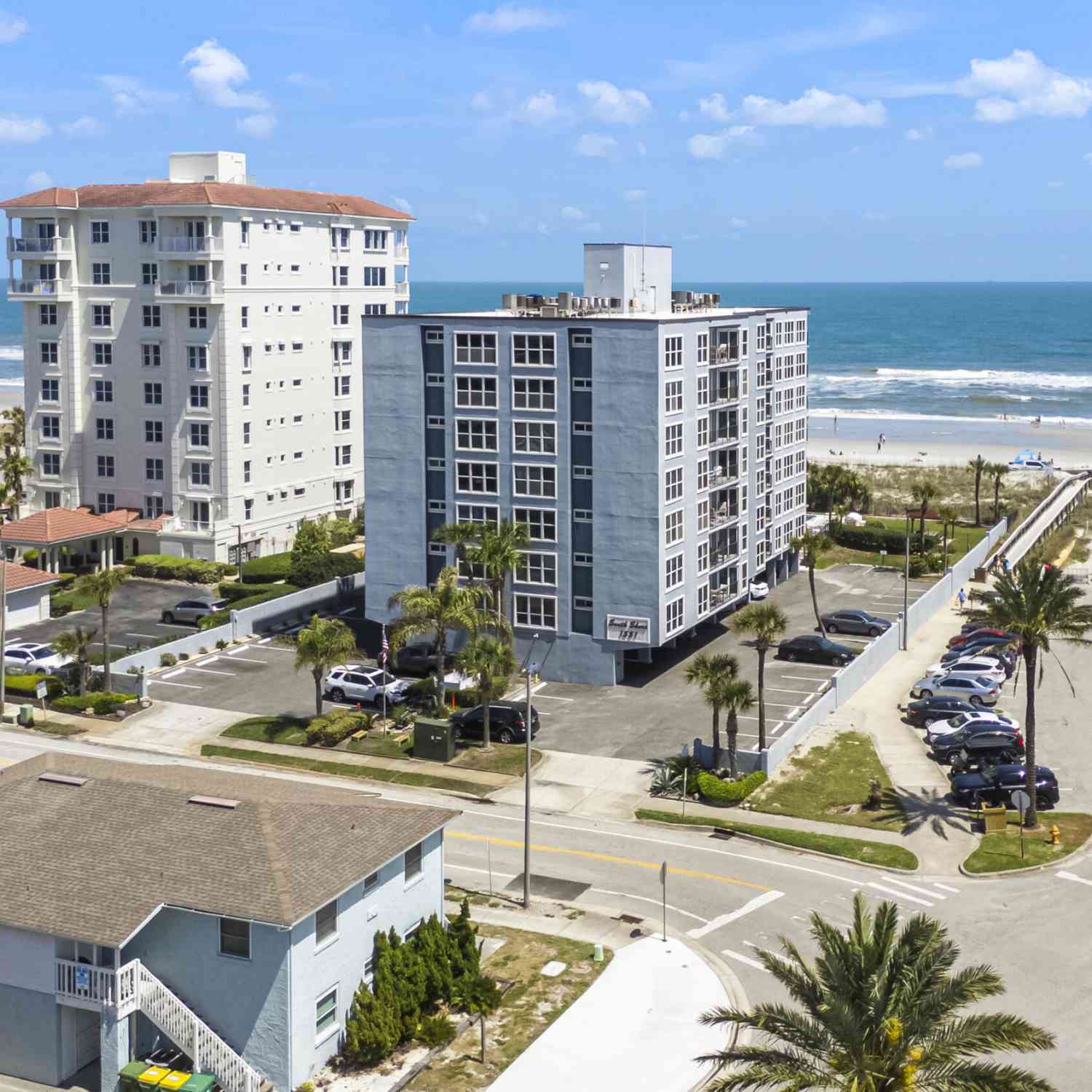Condo For Sale - 1551 1st Street #101<br/> Jacksonville Beach, FL 32250