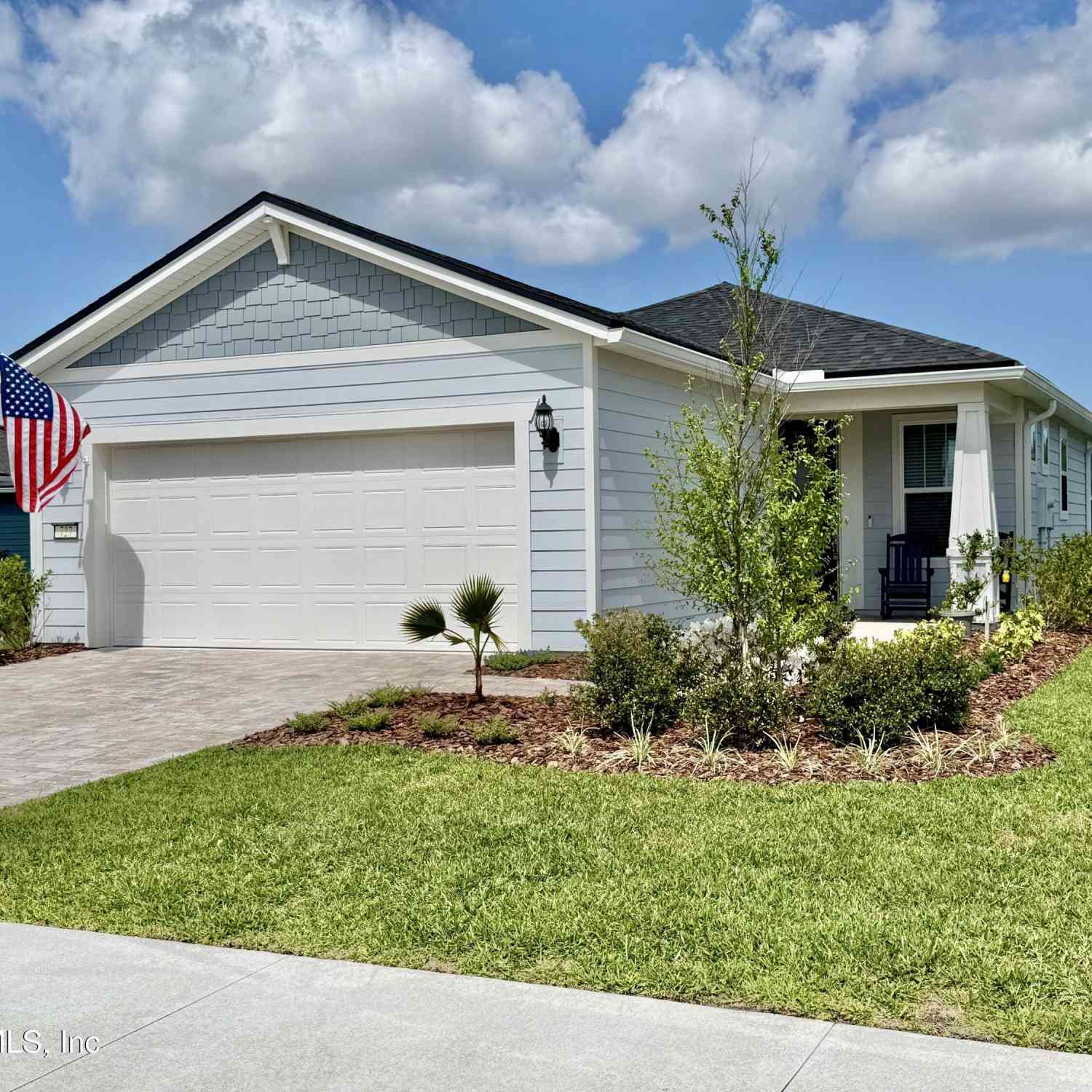 Homes For Sale - 727 Cool Breeze Way<br/> Yulee, FL 32097