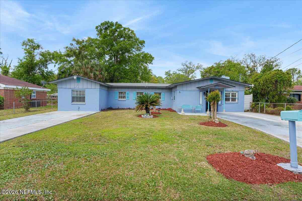 Homes For Sale - 9716 Devonshire Boulevard<br/> Jacksonville, FL 32208