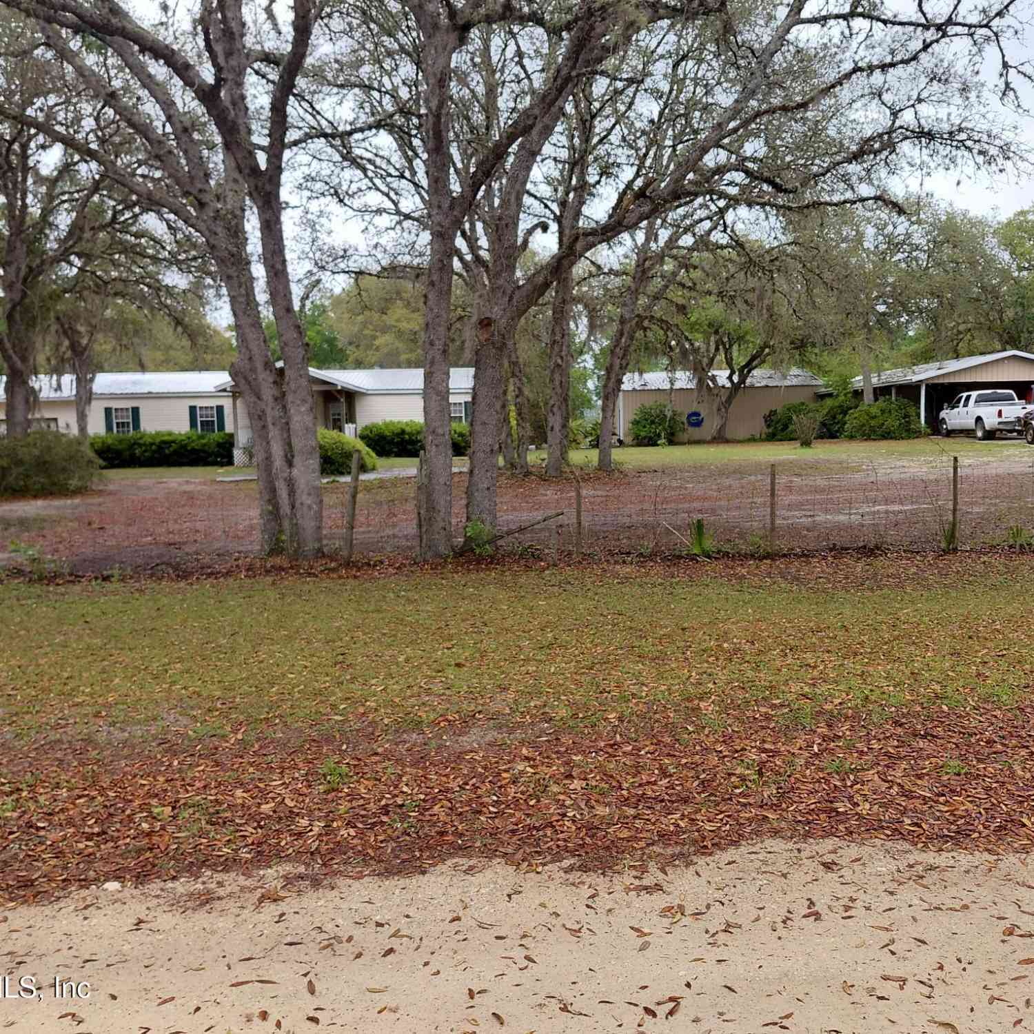 Mobile Home For Sale - 118 Robin Road<br/> Pomona Park, FL 32181