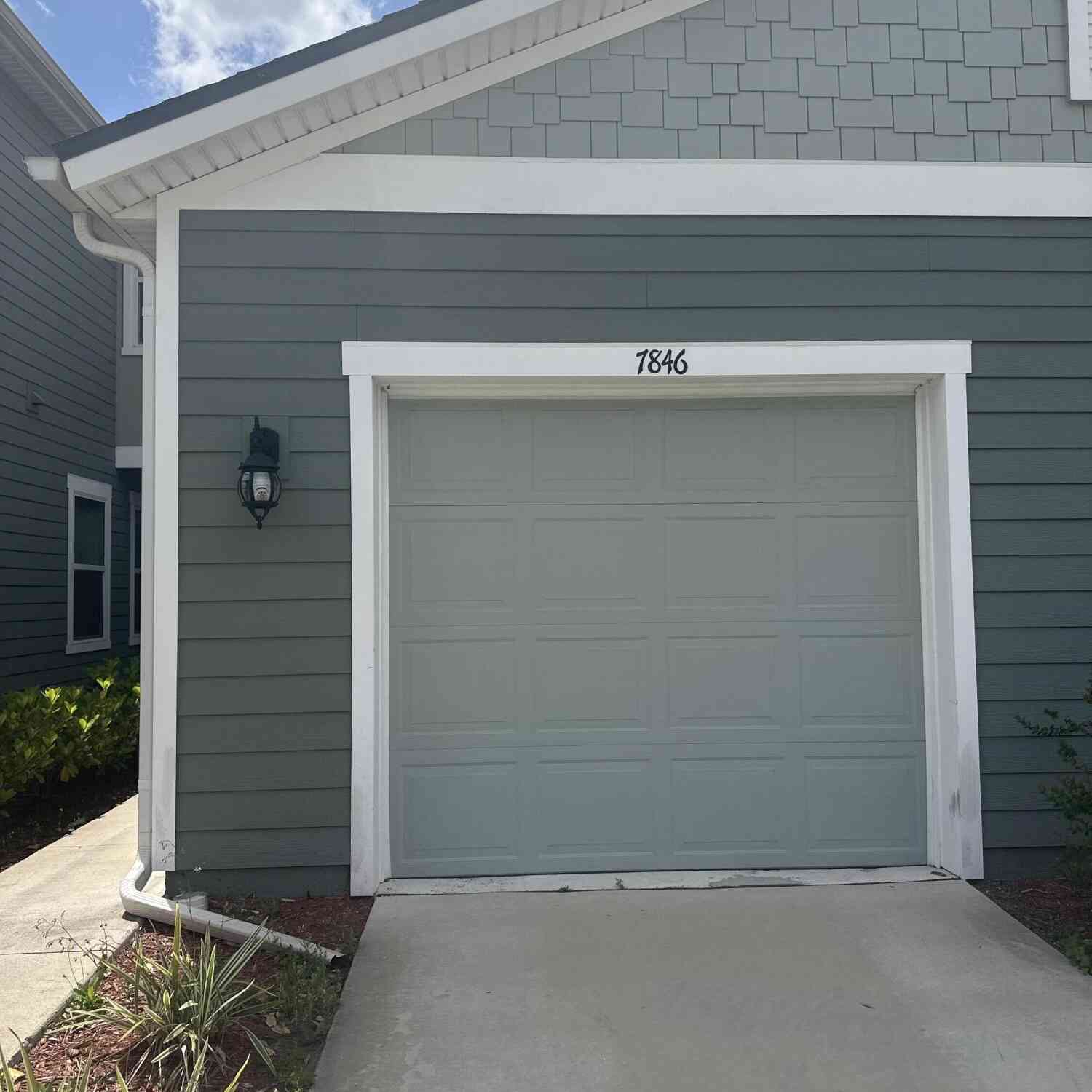 Townhouse For Rent - 7846 Echo Springs Road<br/> Jacksonville, FL 32256